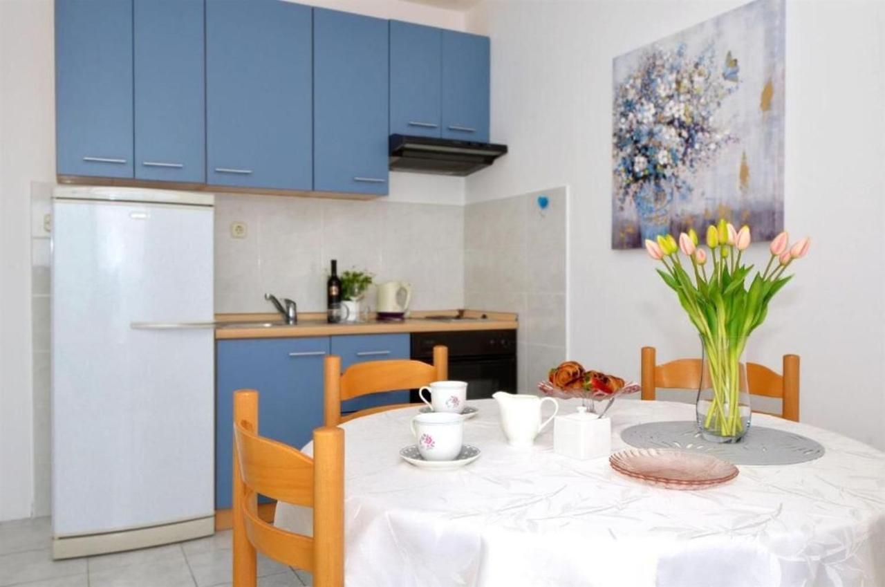 Apartments Sandy 로고즈니차 외부 사진