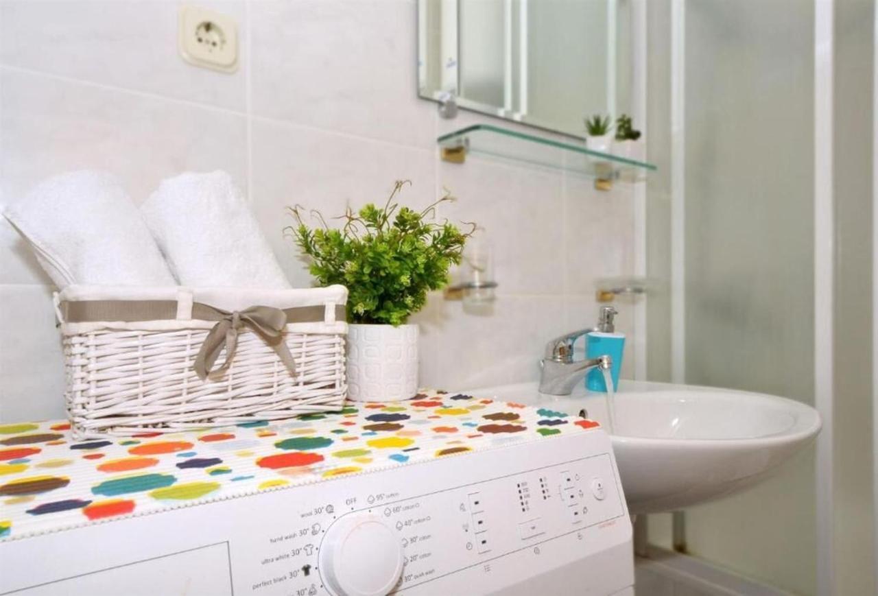 Apartments Sandy 로고즈니차 외부 사진